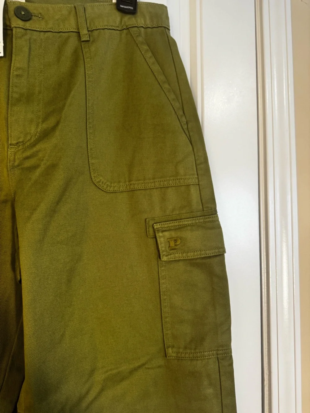 Pink Victoria’s Secret Olive Green Wide Leg Cargo Utility Pants sz Large NWT - Picture 5 of 8